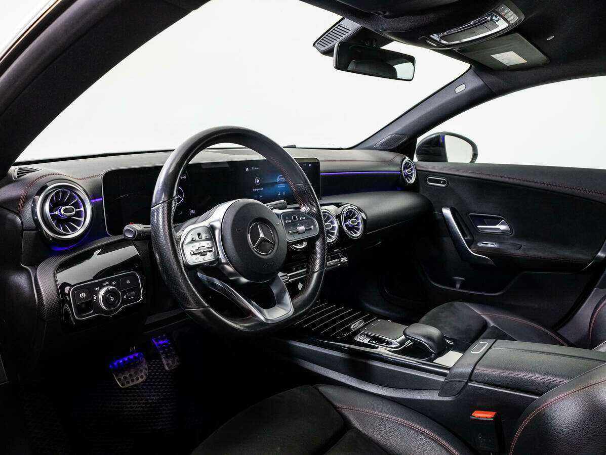 Купить Mercedes-Benz CLA с пробегом. Фото: #10