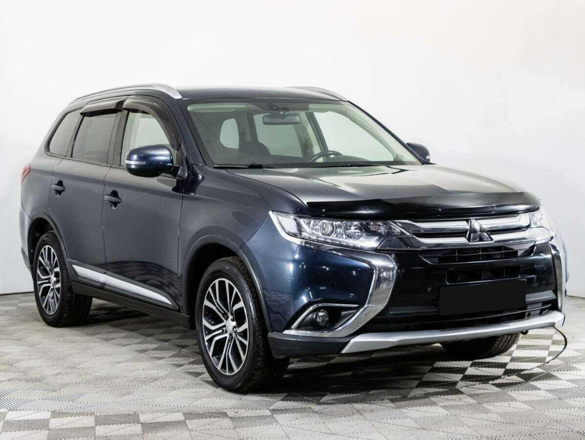 Купить Mitsubishi Outlander с пробегом. Фото: #2