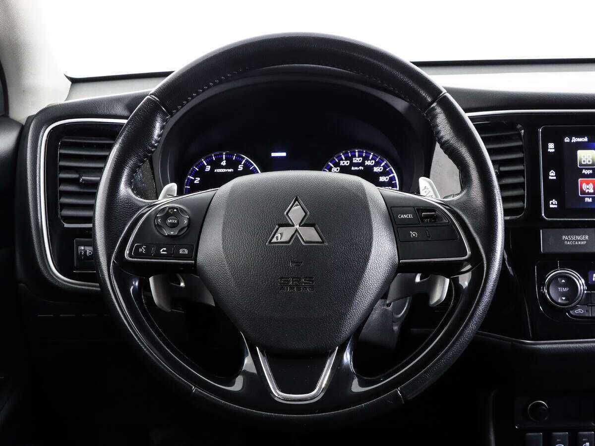 Купить Mitsubishi Outlander с пробегом. Фото: #11