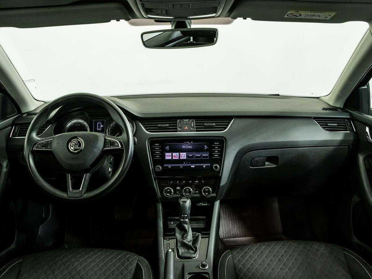 Купить Skoda Octavia с пробегом. Фото: #12