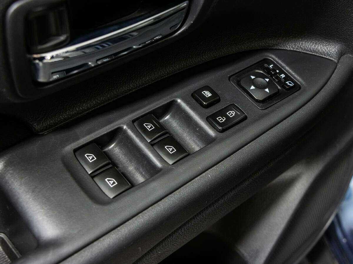 Купить Mitsubishi Outlander с пробегом. Фото: #14