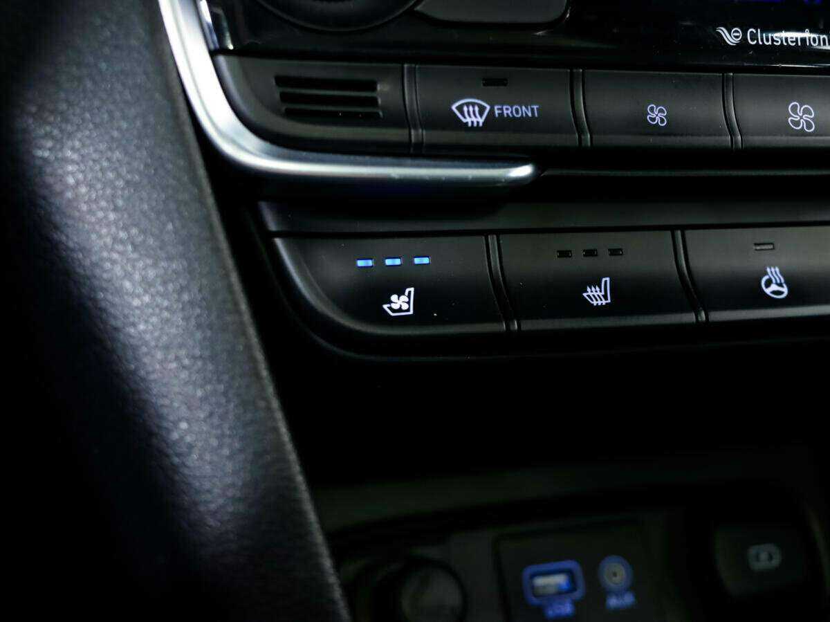 Купить Hyundai Santa Fe с пробегом. Фото: #16