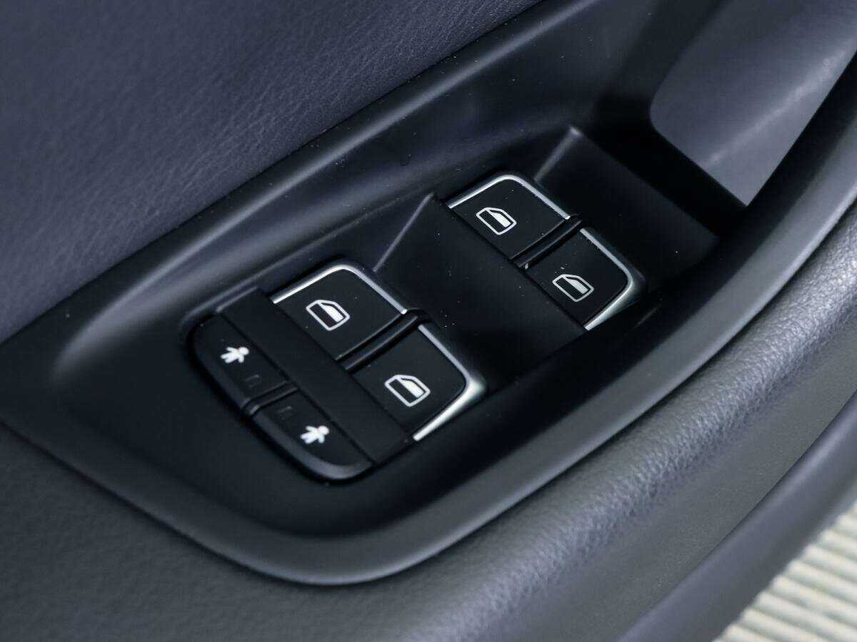 Купить Audi A6 с пробегом. Фото: #10