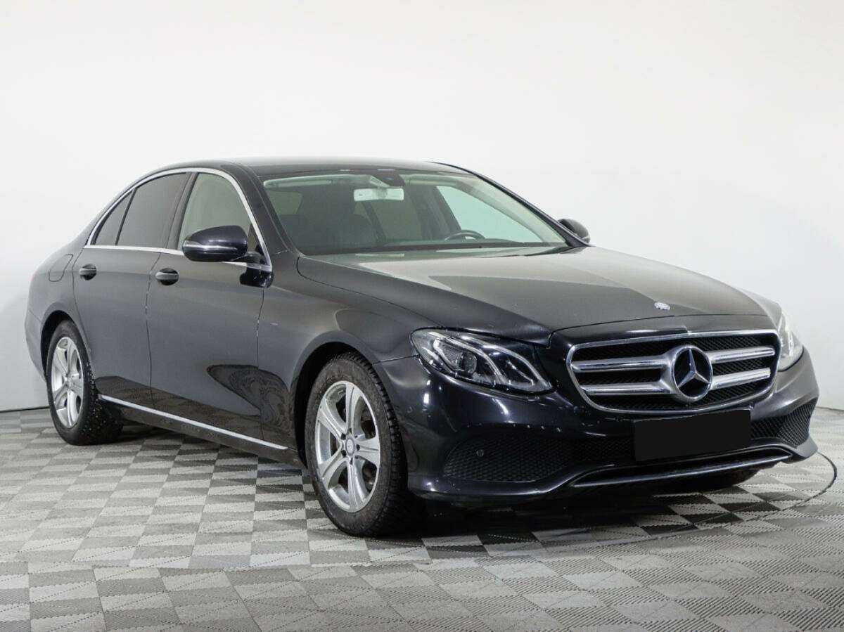 Купить Mercedes-Benz E-Класс с пробегом. Фото: #2