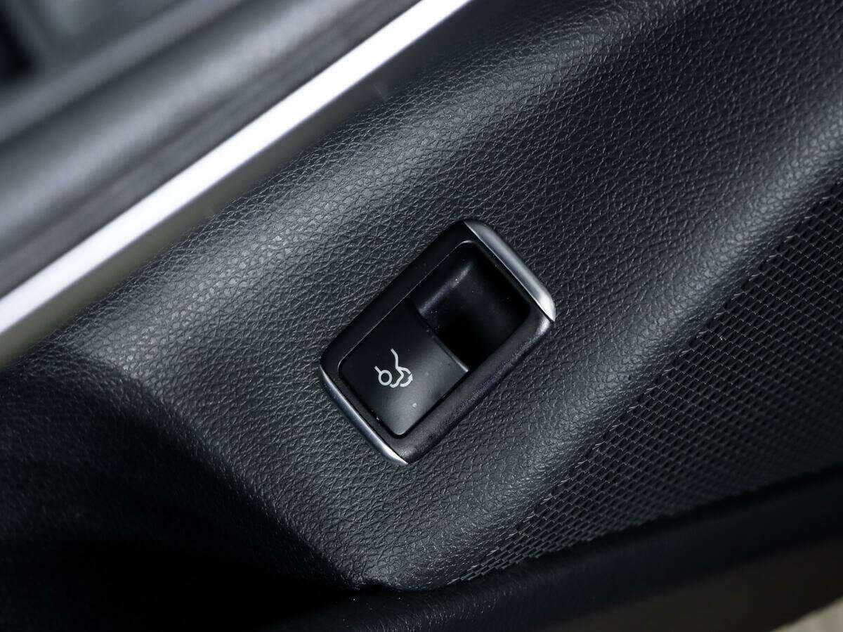 Купить Mercedes-Benz CLA с пробегом. Фото: #15