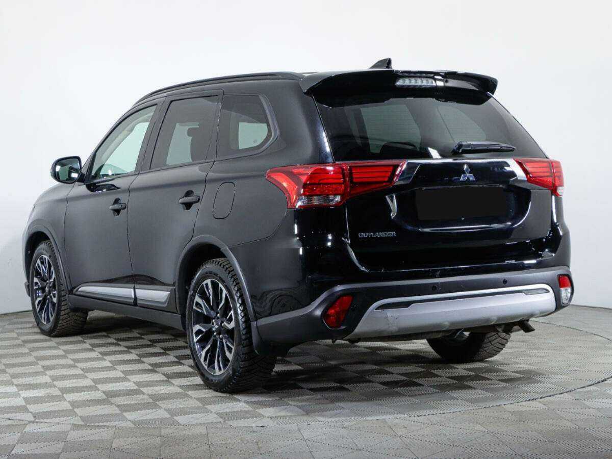 Купить Mitsubishi Outlander с пробегом. Фото: #6