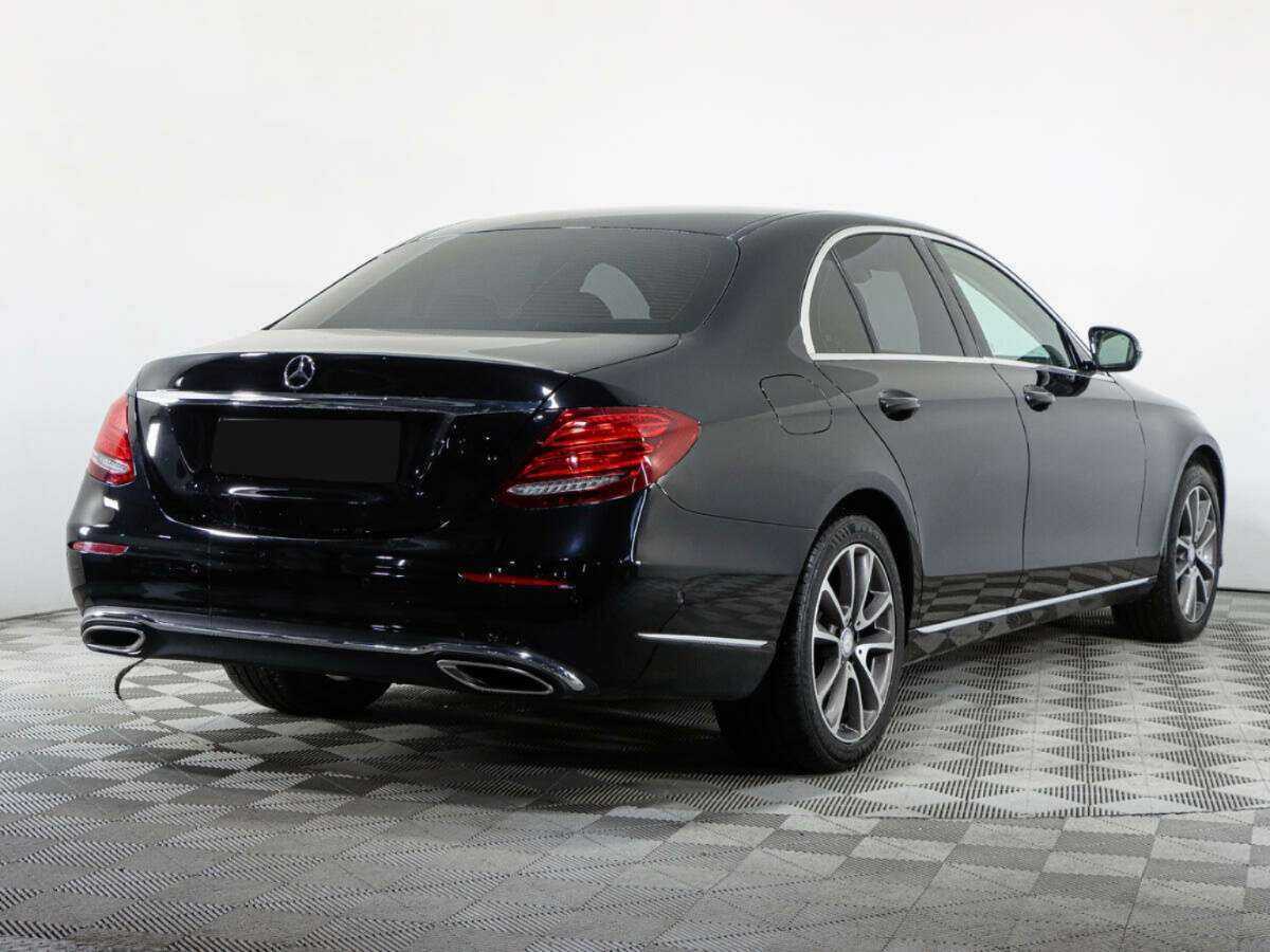 Купить Mercedes-Benz E-Класс с пробегом. Фото: #4