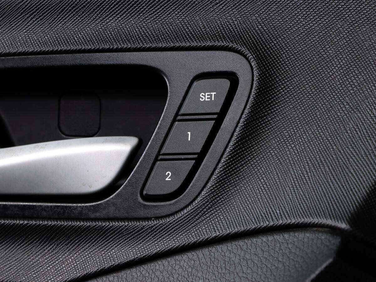 Купить Hyundai Santa Fe с пробегом. Фото: #14