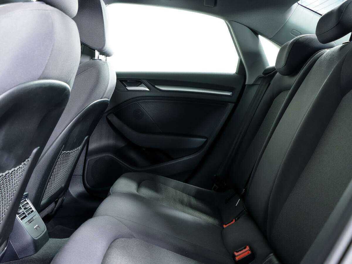 Купить Audi A3 с пробегом. Фото: #10