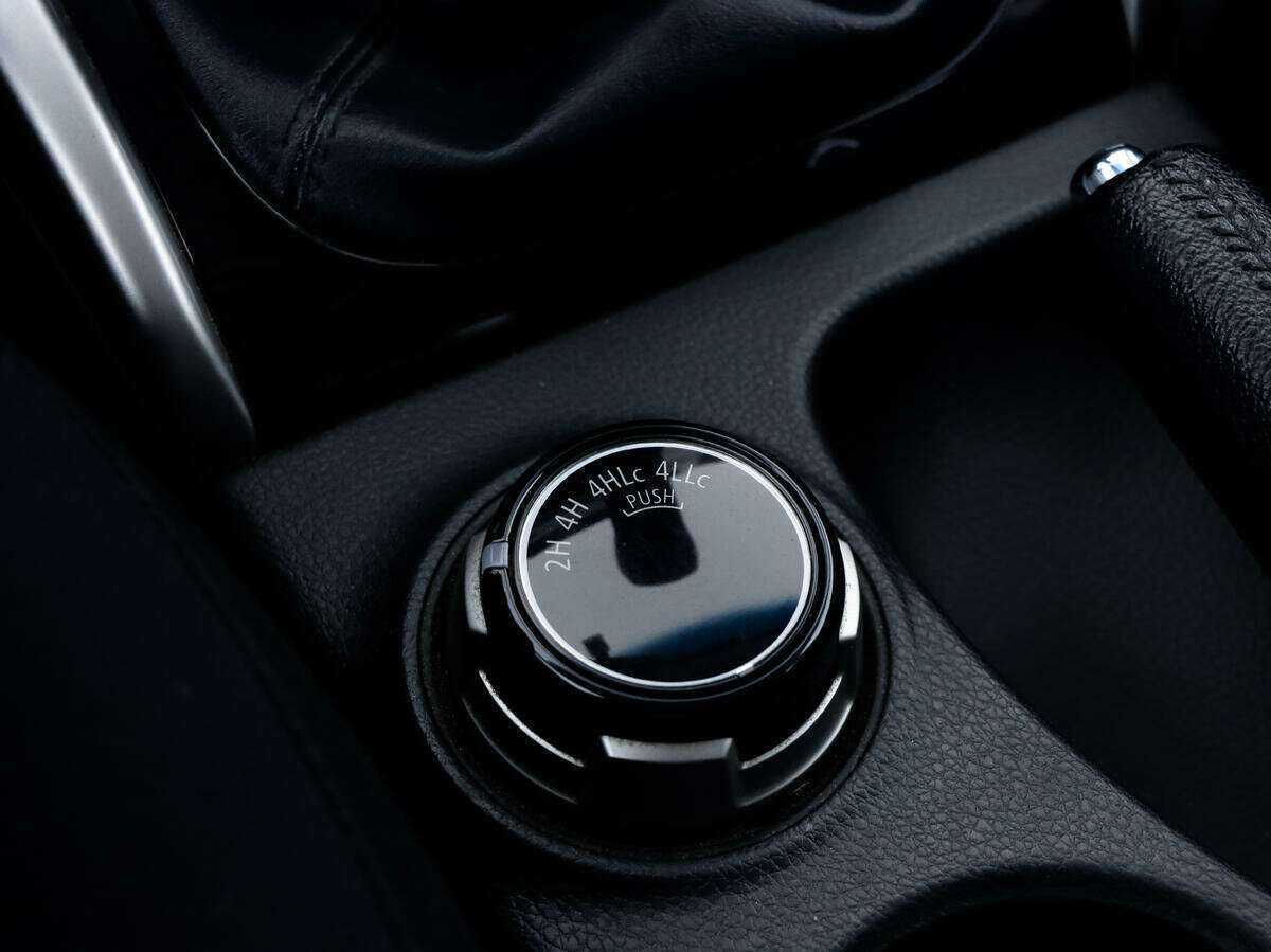 Купить Mitsubishi Pajero Sport с пробегом. Фото: #15