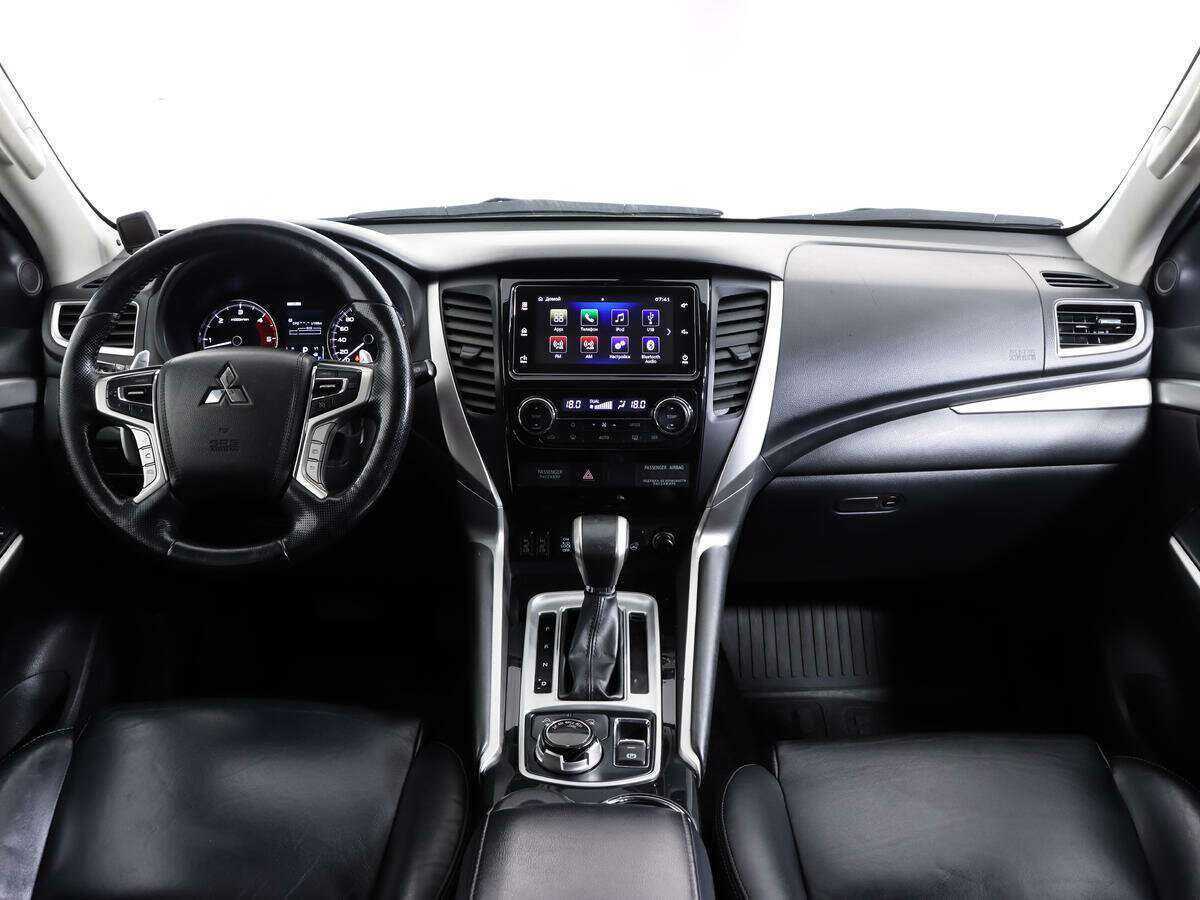 Купить Mitsubishi Pajero Sport с пробегом. Фото: #7