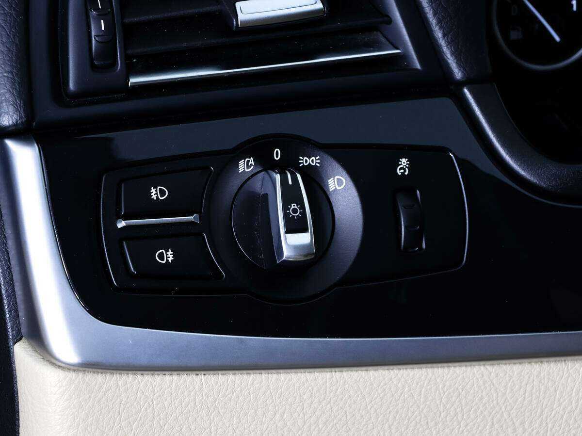 Купить BMW 5 серии с пробегом. Фото: #20