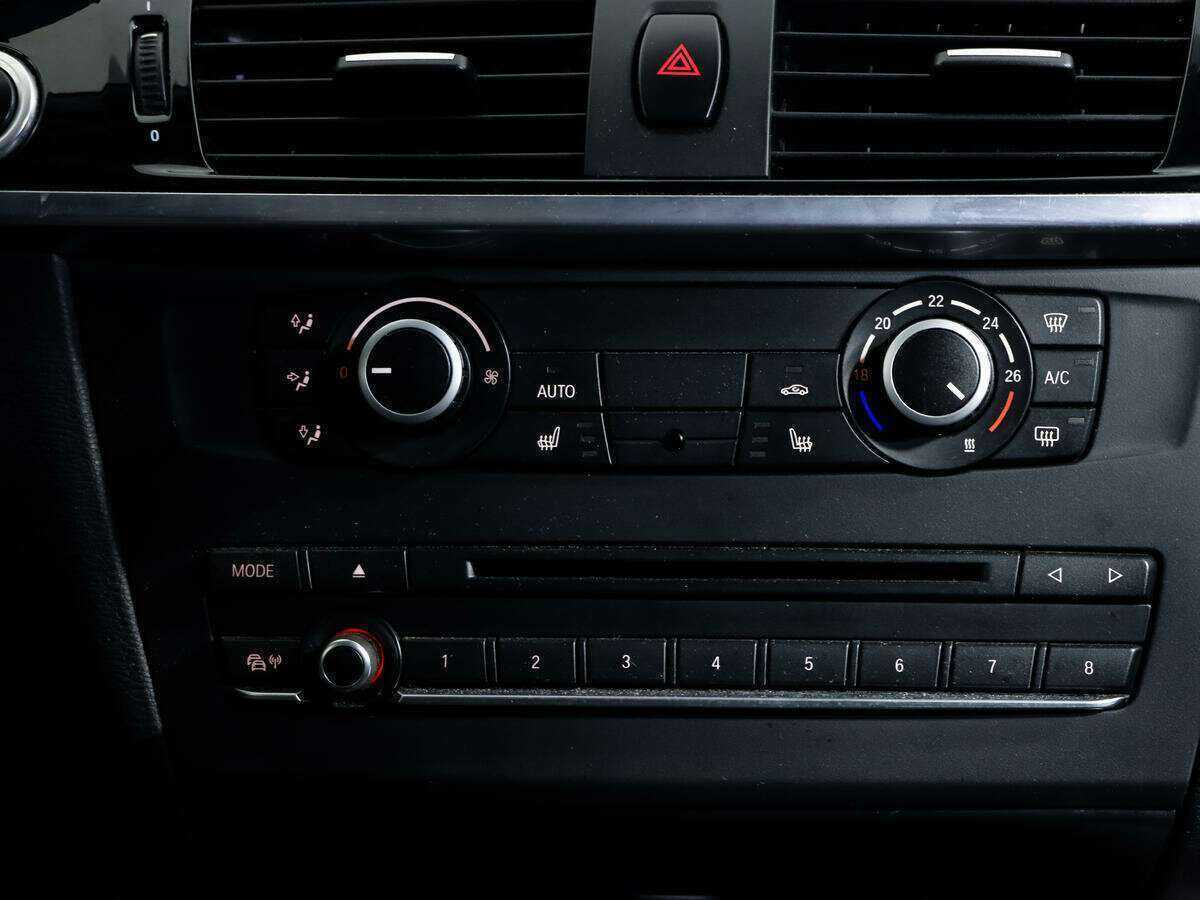 Купить BMW X3 с пробегом. Фото: #10