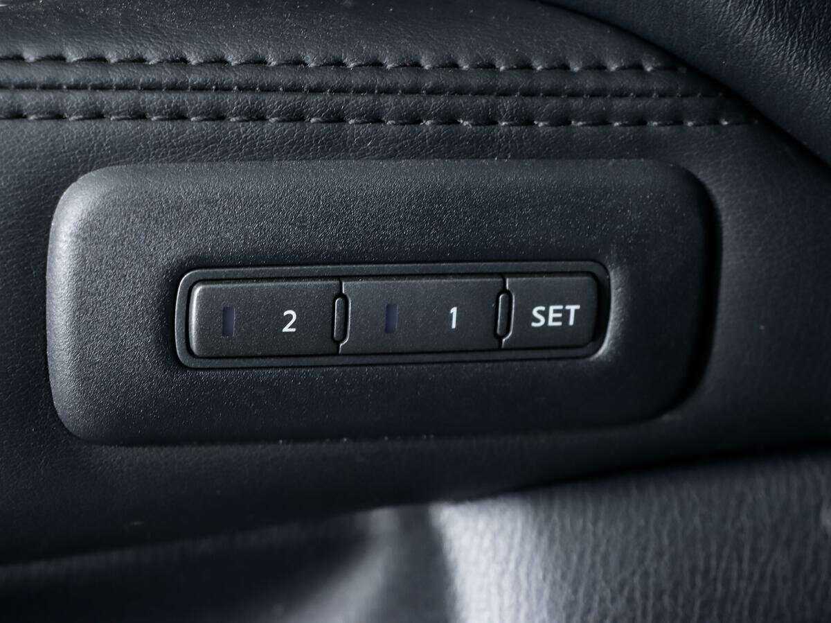 Купить Infiniti QX60 с пробегом. Фото: #17