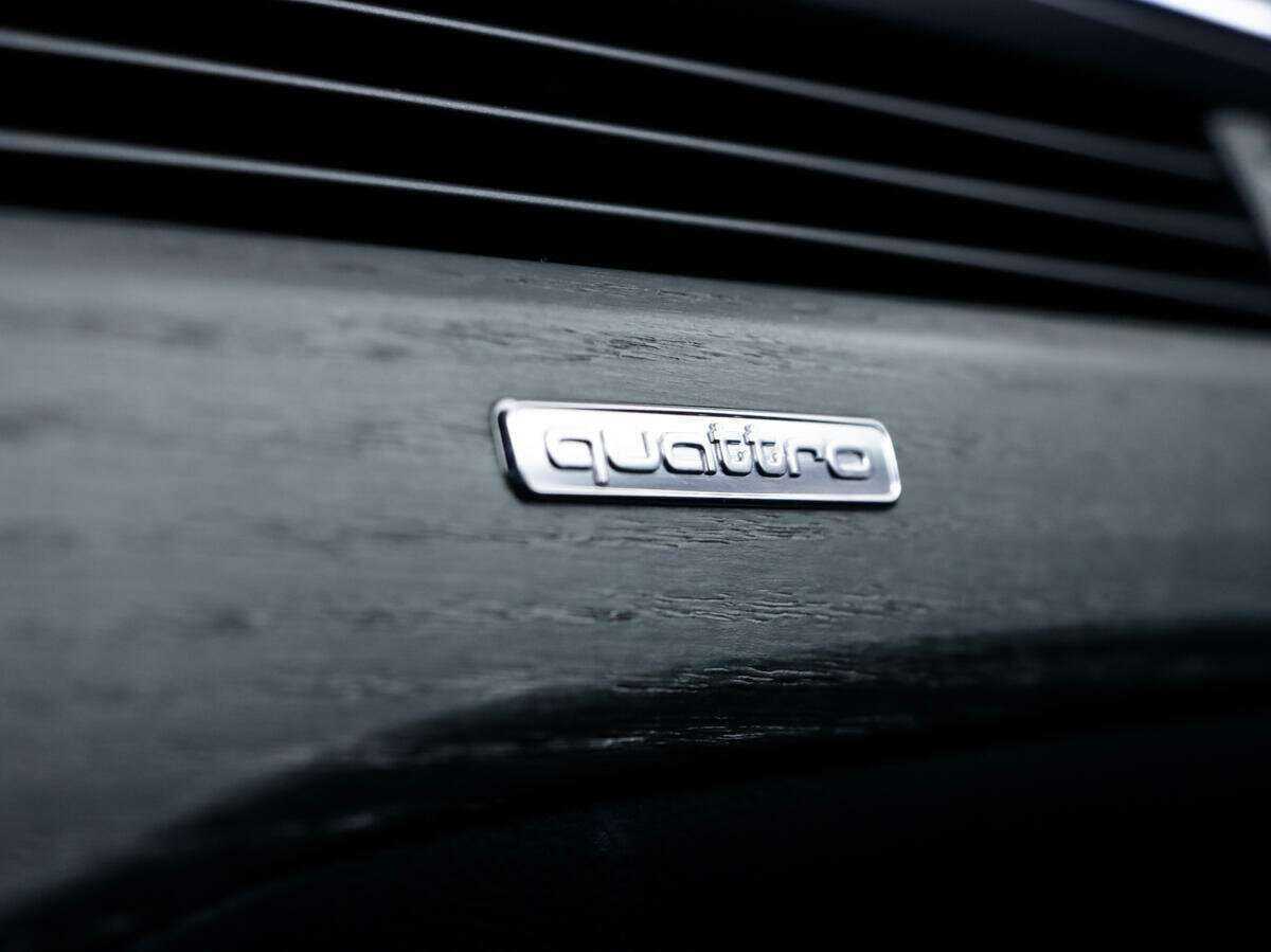 Купить Audi A4 с пробегом. Фото: #14