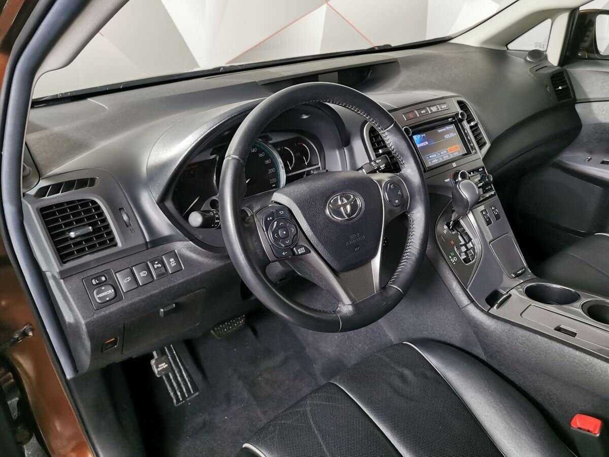 Купить Toyota Venza с пробегом. Фото: #13