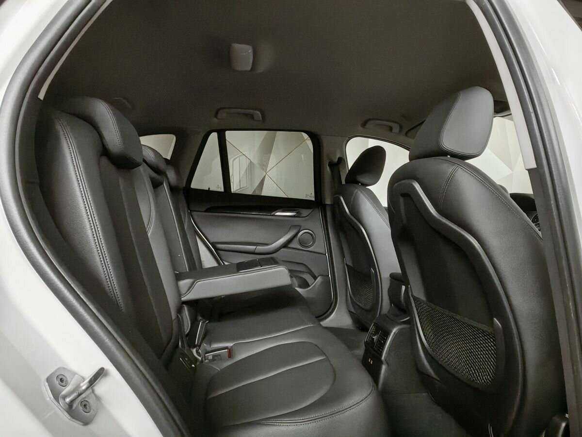 Купить BMW X1 с пробегом. Фото: #11