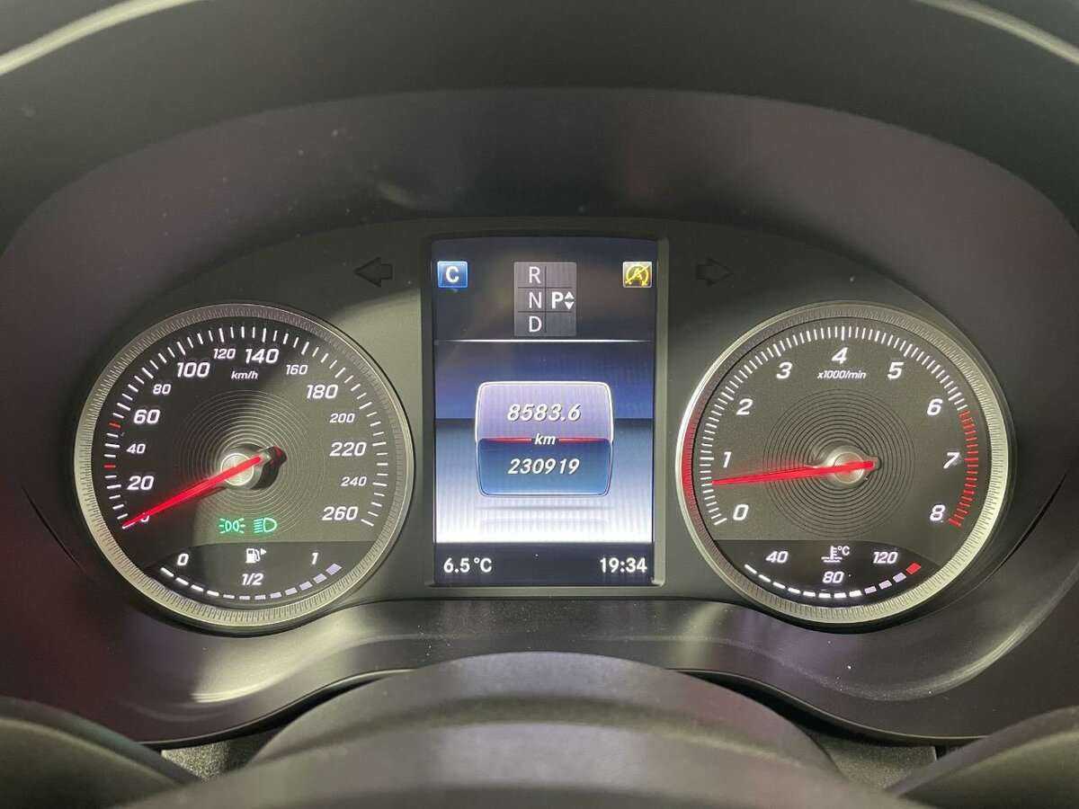 Купить Mercedes-Benz C-Класс с пробегом. Фото: #10