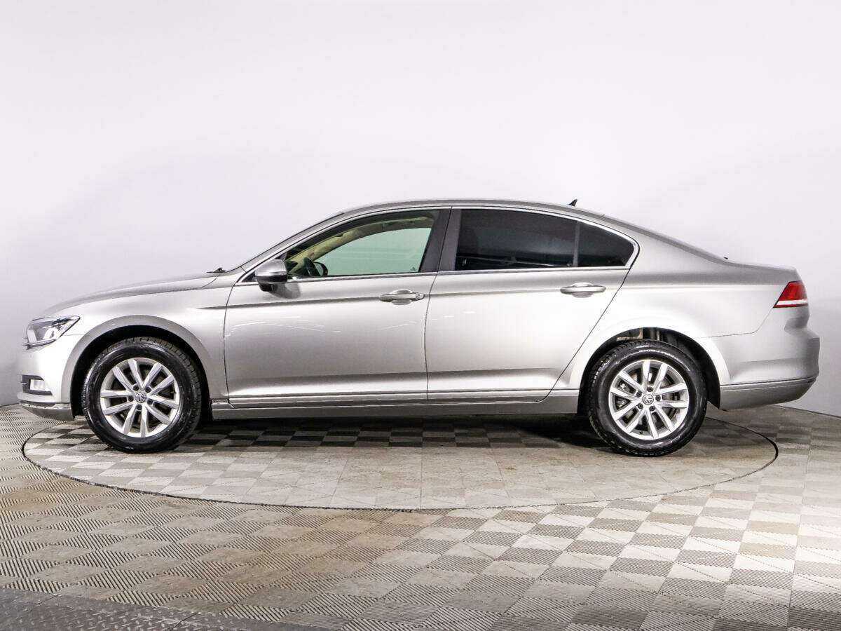 Купить Volkswagen Passat с пробегом. Фото: #7