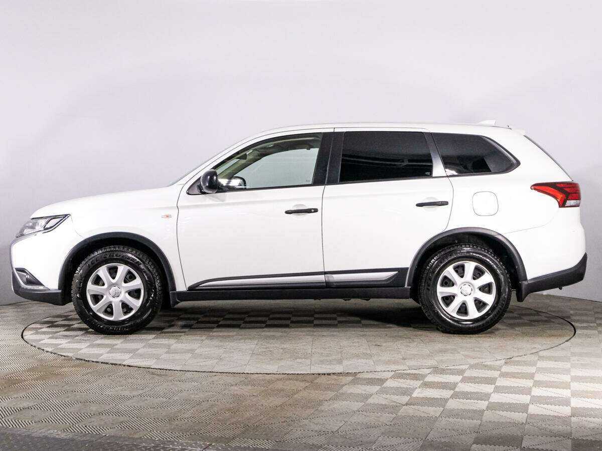 Купить Mitsubishi Outlander с пробегом. Фото: #7