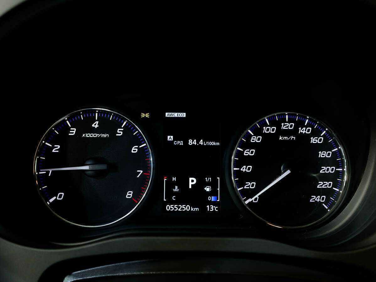 Купить Mitsubishi Outlander с пробегом. Фото: #24