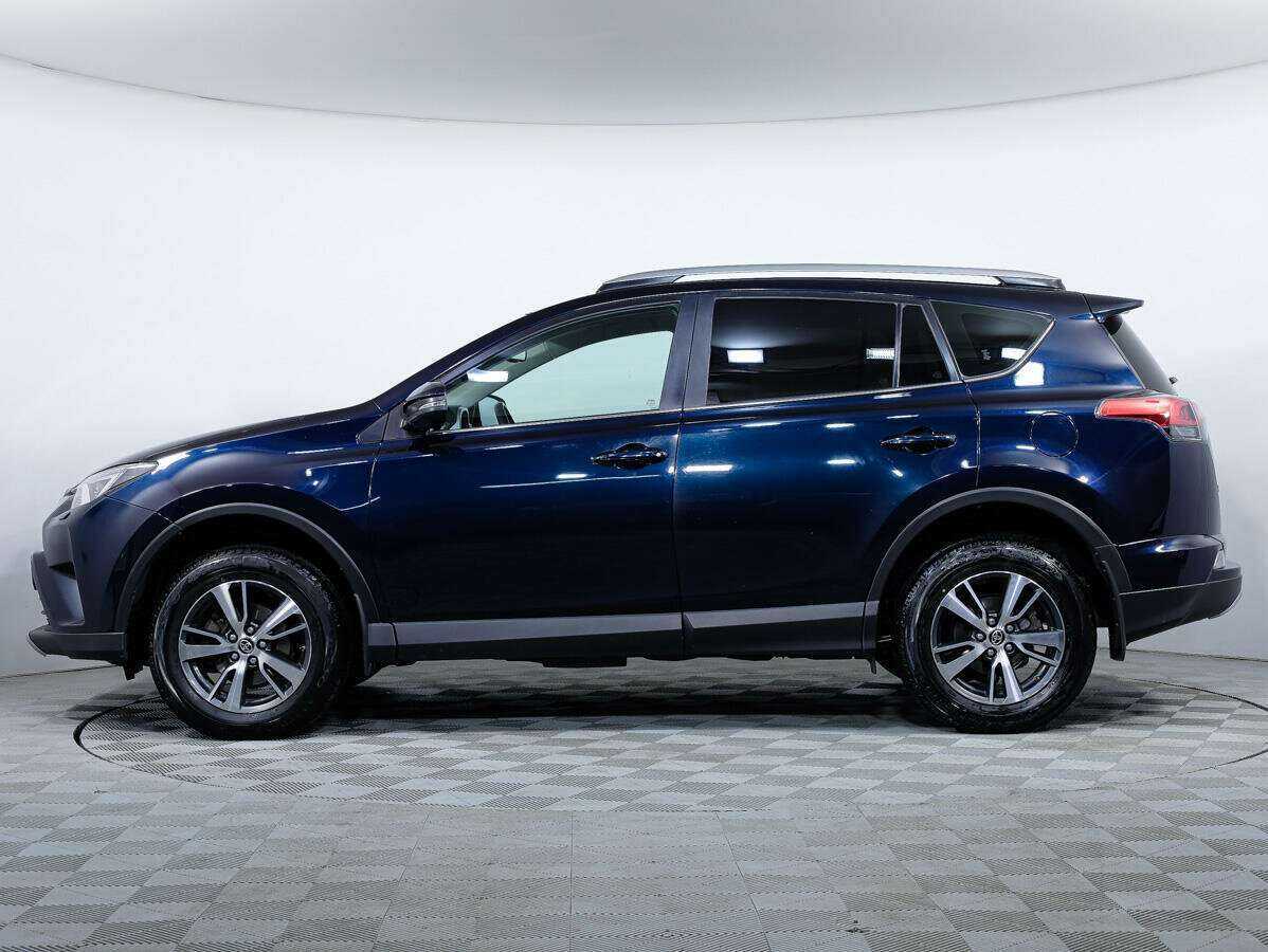 Купить Toyota RAV4 с пробегом. Фото: #6