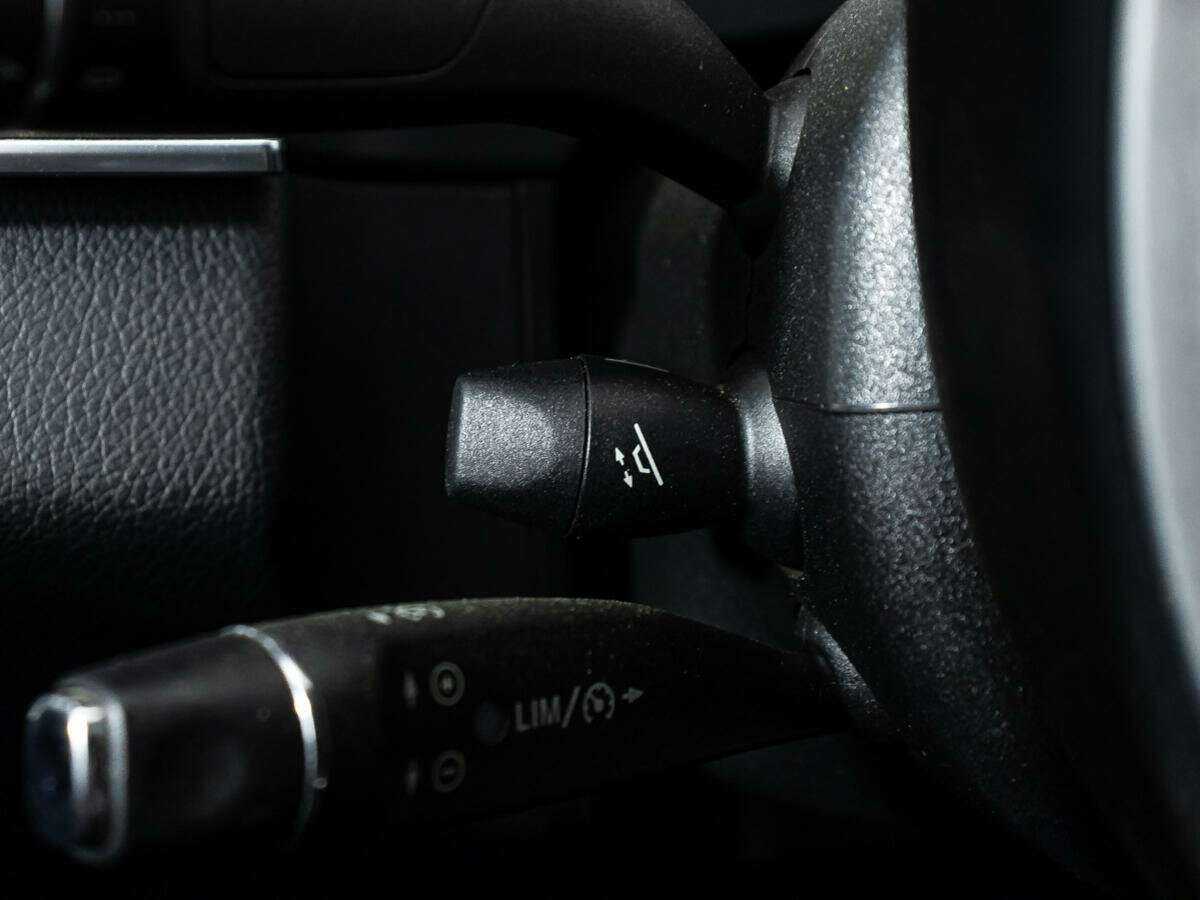 Купить Mercedes-Benz E-Класс с пробегом. Фото: #16