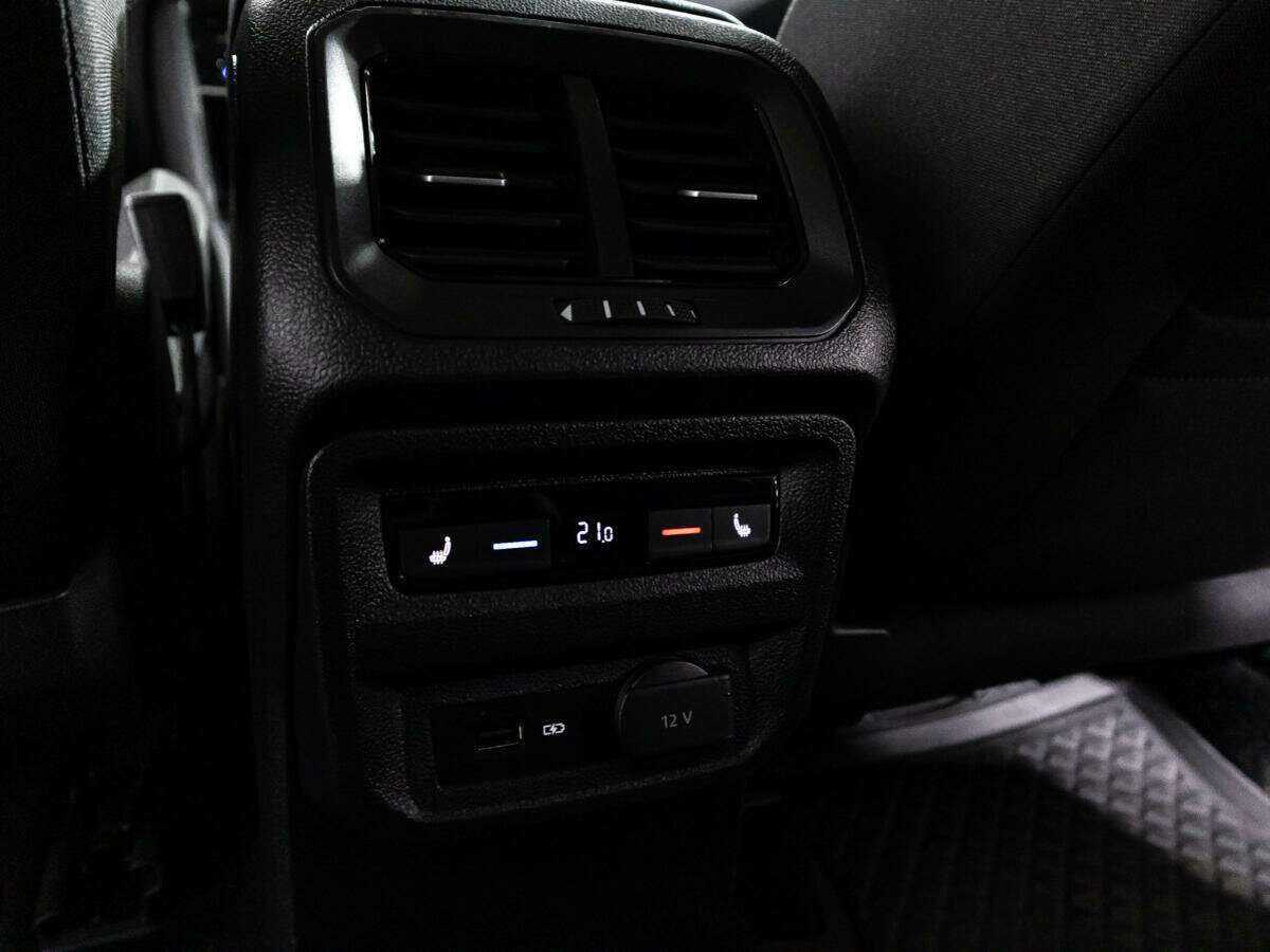 Купить Volkswagen Tiguan с пробегом. Фото: #21