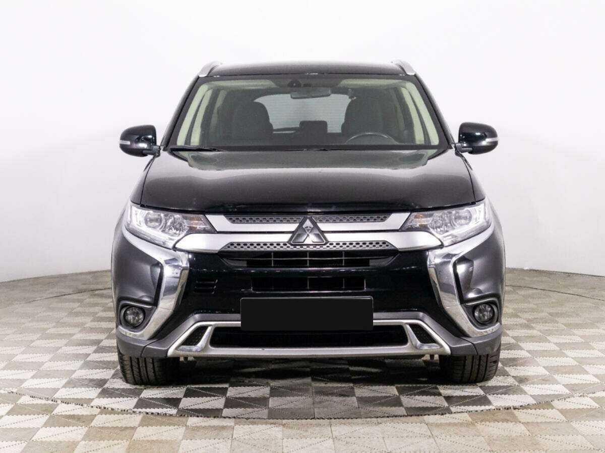Купить Mitsubishi Outlander с пробегом. Фото: #1