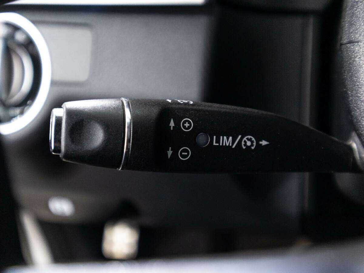 Купить Mercedes-Benz E-Класс с пробегом. Фото: #16