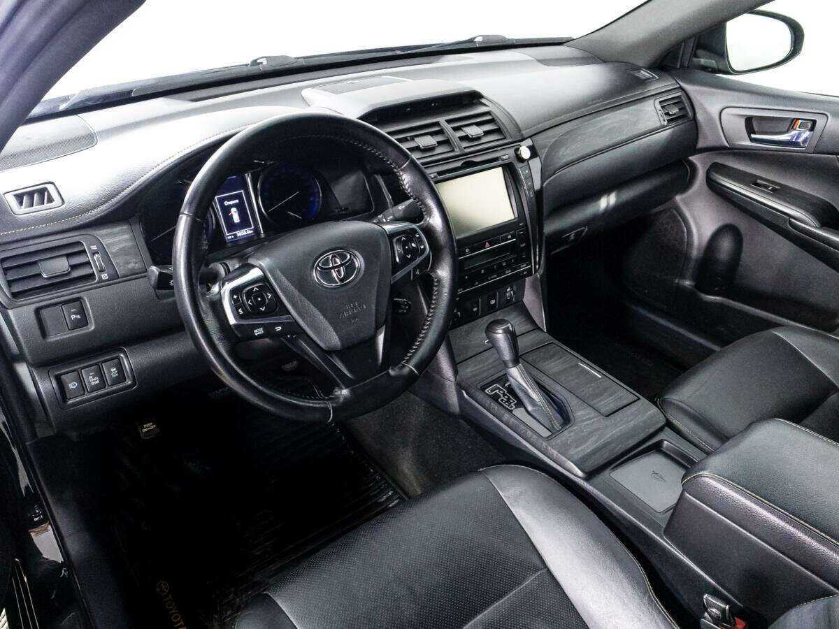 Купить Toyota Camry с пробегом. Фото: #10