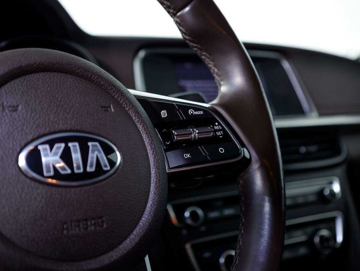Купить Kia Optima с пробегом. Фото: #16