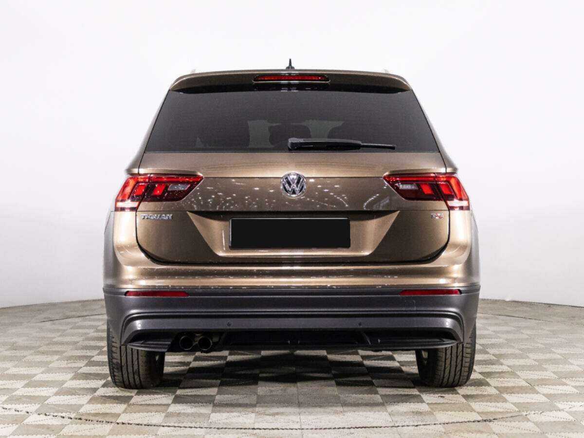 Купить Volkswagen Tiguan с пробегом. Фото: #5