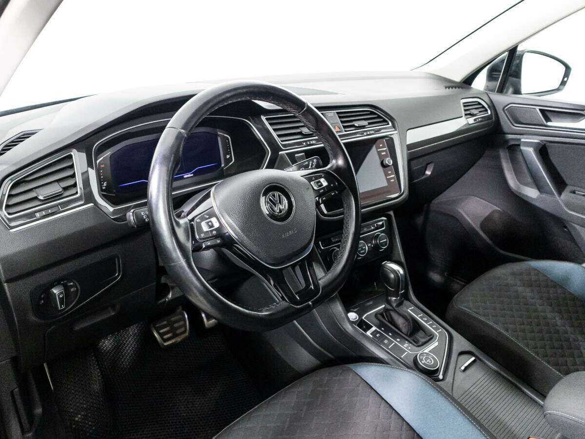 Купить Volkswagen Tiguan с пробегом. Фото: #10