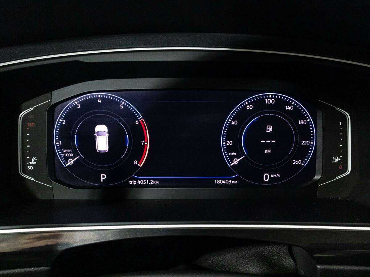 Купить Volkswagen Tiguan с пробегом. Фото: #11