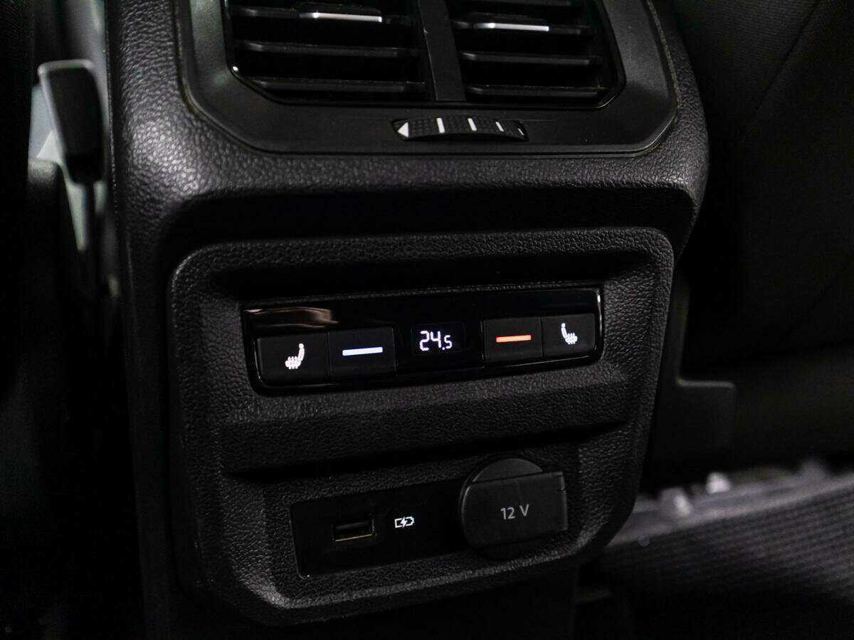 Купить Volkswagen Tiguan с пробегом. Фото: #22