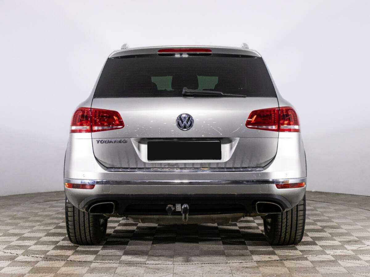 Купить Volkswagen Touareg с пробегом. Фото: #4