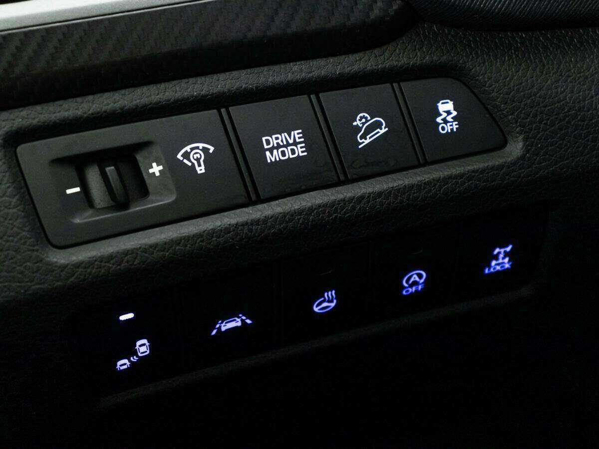 Купить Hyundai Santa Fe с пробегом. Фото: #20
