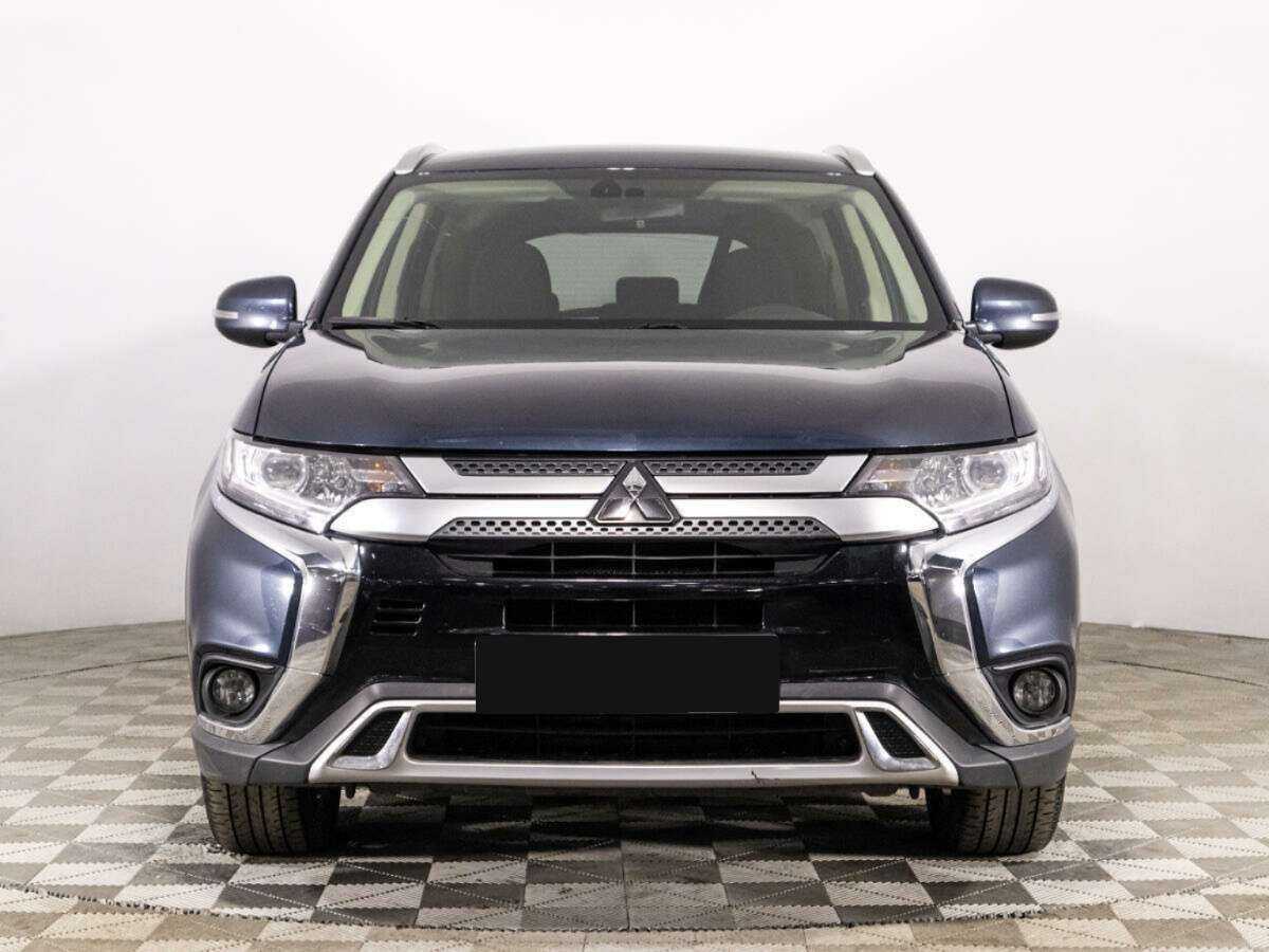 Купить Mitsubishi Outlander с пробегом. Фото: #1