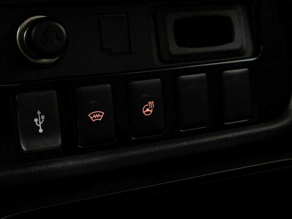 Купить Mitsubishi Outlander с пробегом. Фото: #16