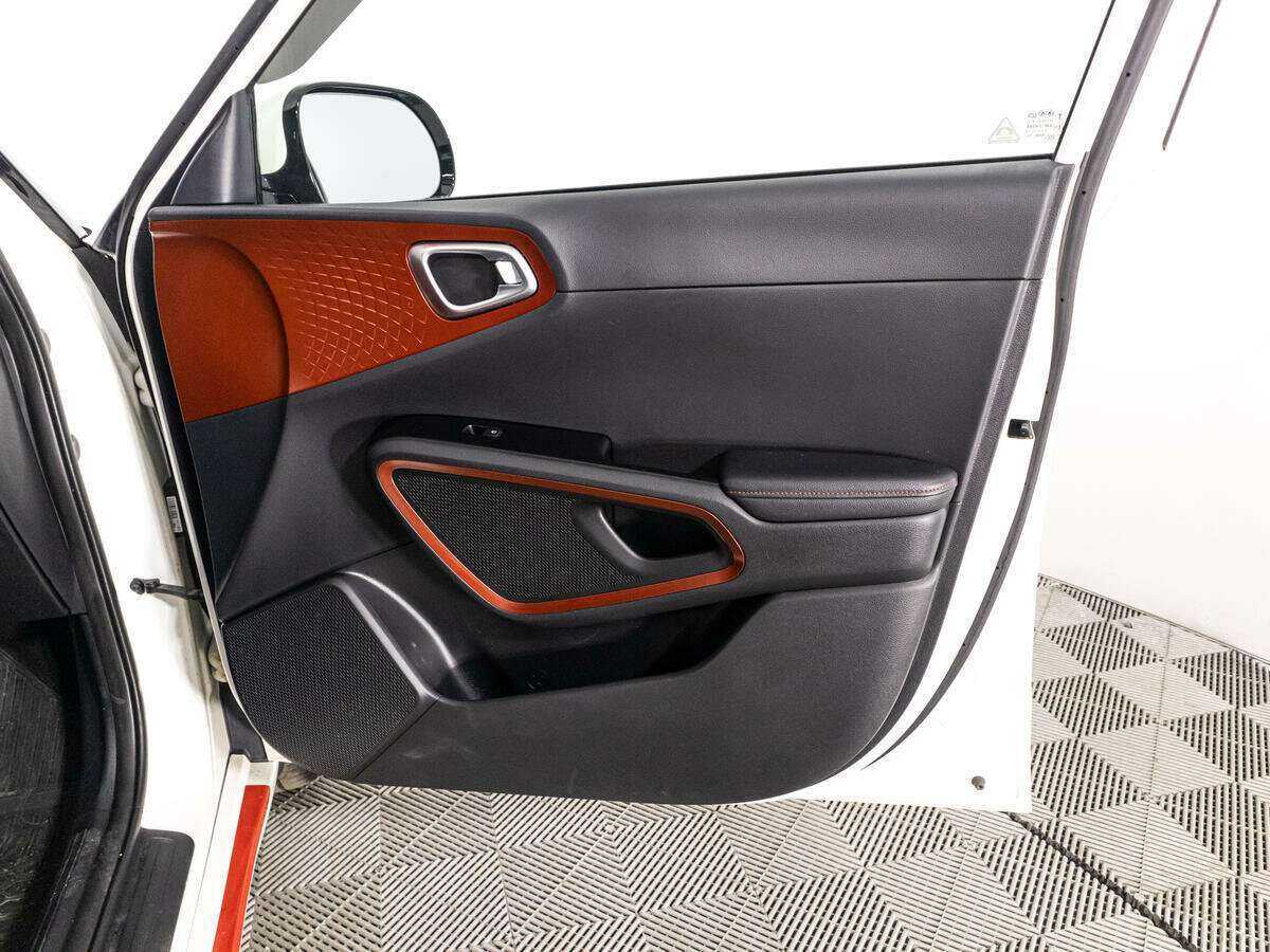 Купить Kia Soul с пробегом. Фото: #28