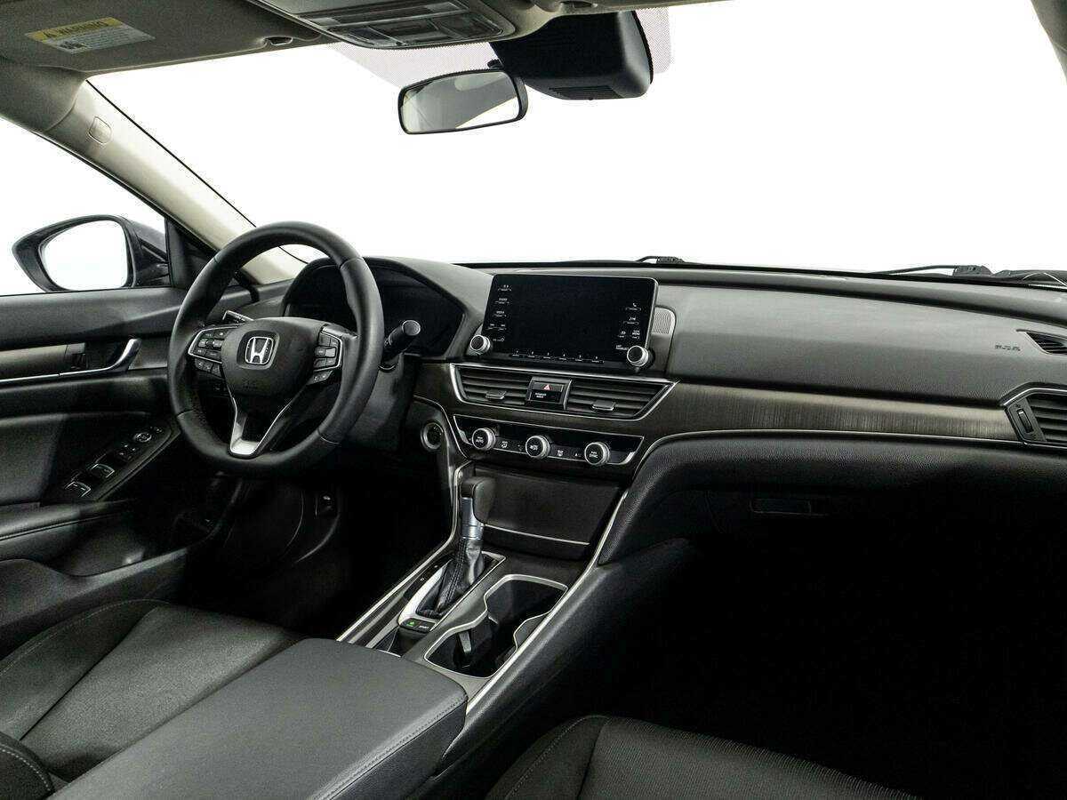 Купить Honda Accord с пробегом. Фото: #8