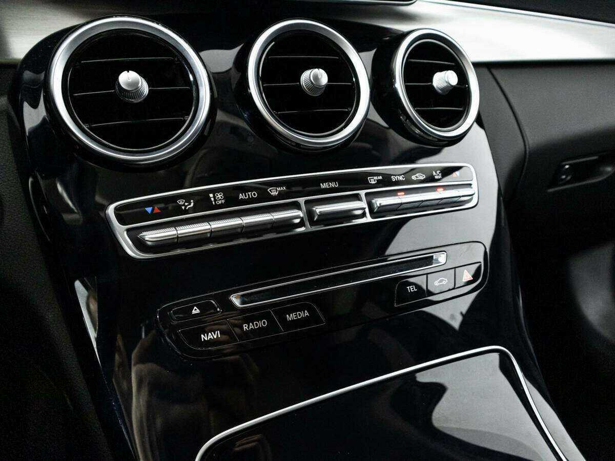 Купить Mercedes-Benz C-Класс с пробегом. Фото: #14