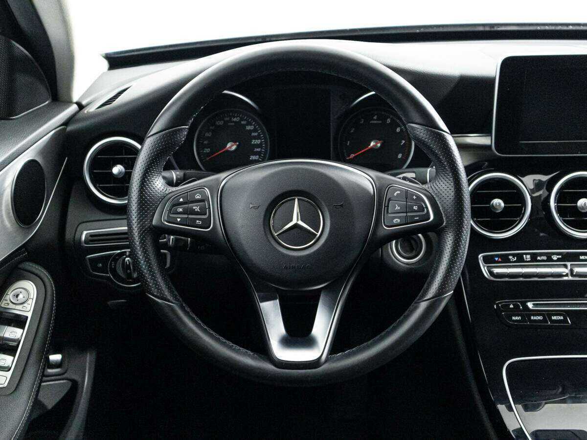 Купить Mercedes-Benz C-Класс с пробегом. Фото: #16