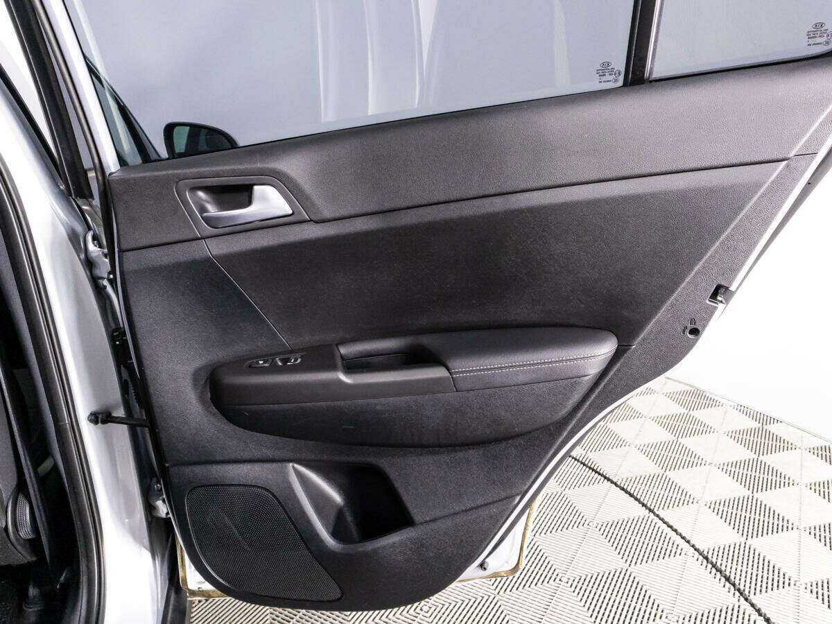 Купить Kia Sportage с пробегом. Фото: #25