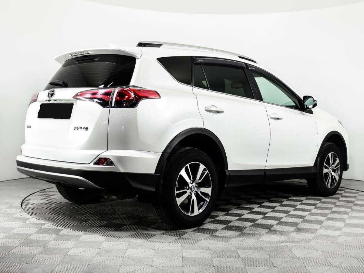 Купить Toyota RAV4 с пробегом. Фото: #6