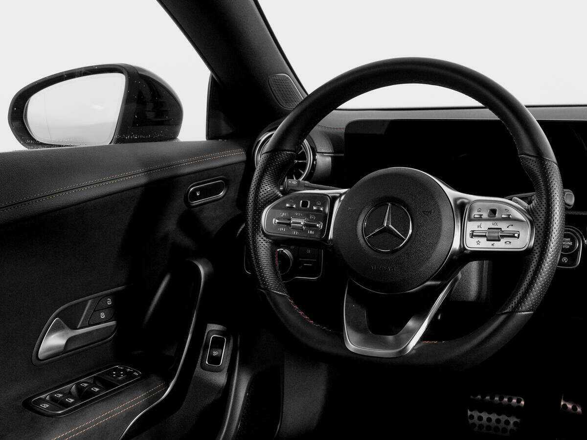 Купить Mercedes-Benz CLA с пробегом. Фото: #14