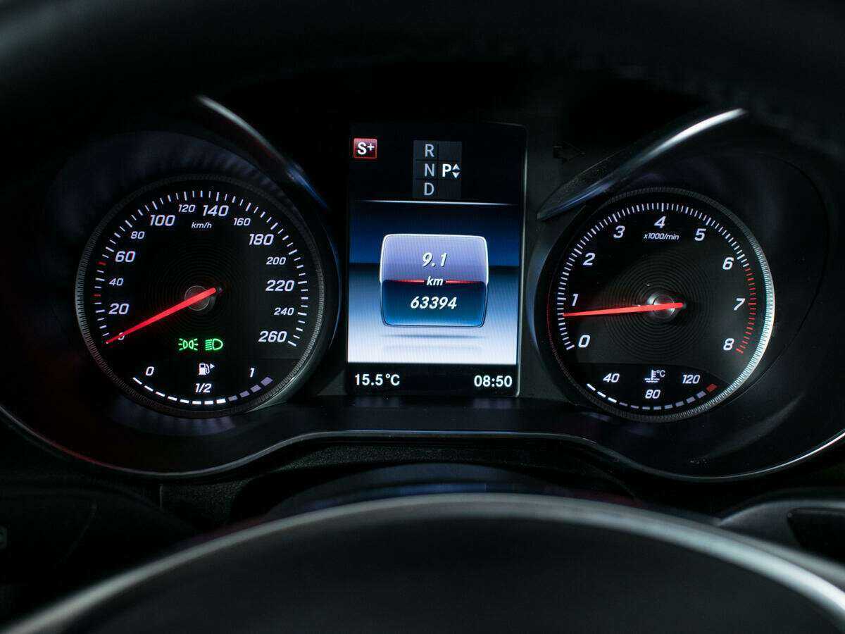 Купить Mercedes-Benz C-Класс с пробегом. Фото: #10