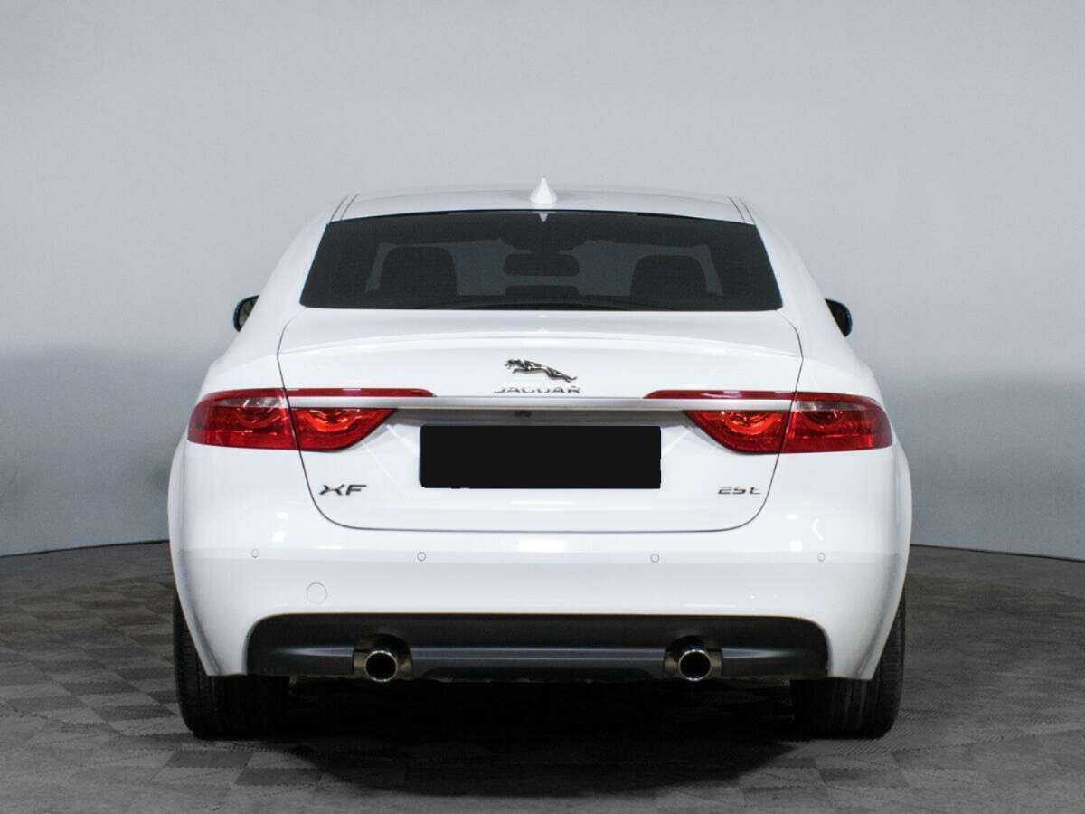 Купить Jaguar XF с пробегом. Фото: #5
