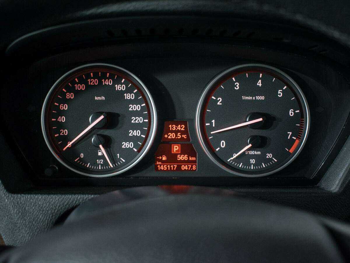 Купить BMW X5 с пробегом. Фото: #10